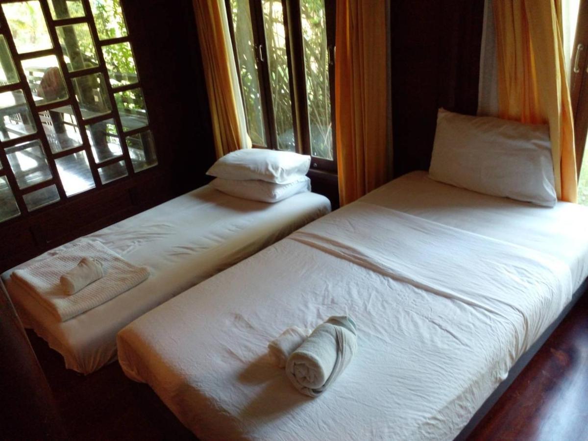 Baansuanleelawadee Resort Amphawa Zewnętrze zdjęcie