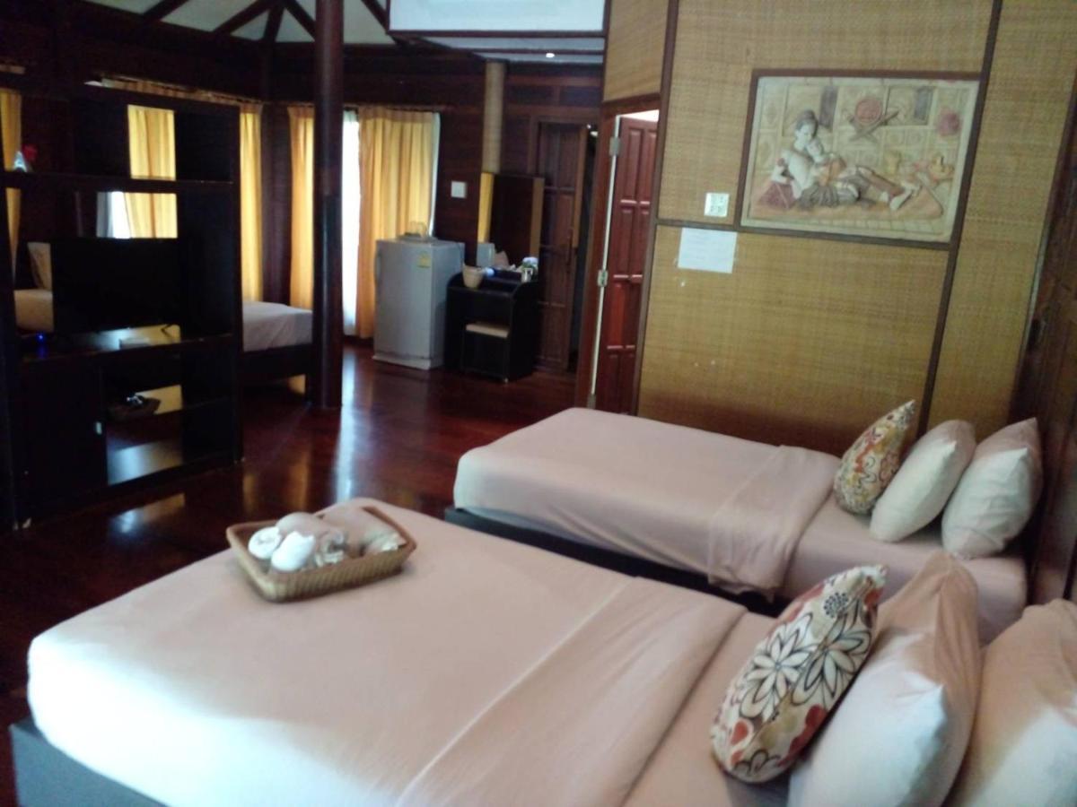 Baansuanleelawadee Resort Amphawa Zewnętrze zdjęcie