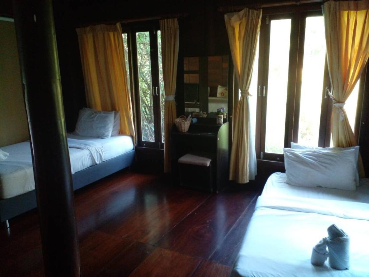 Baansuanleelawadee Resort Amphawa Zewnętrze zdjęcie