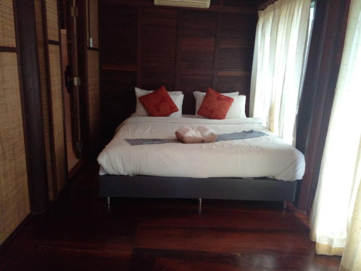 Baansuanleelawadee Resort Amphawa Zewnętrze zdjęcie