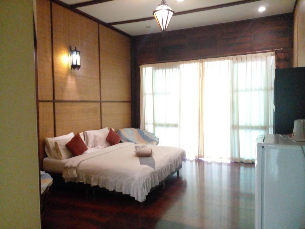 Baansuanleelawadee Resort Amphawa Zewnętrze zdjęcie