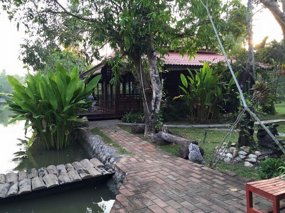 Baansuanleelawadee Resort Amphawa Zewnętrze zdjęcie