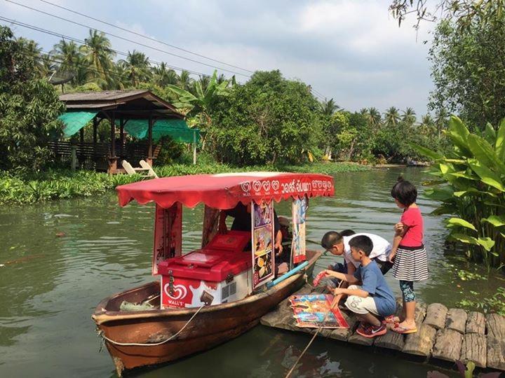 Baansuanleelawadee Resort Amphawa Zewnętrze zdjęcie
